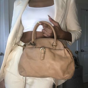 VINTAGE Etienne Aigner crossbody purse